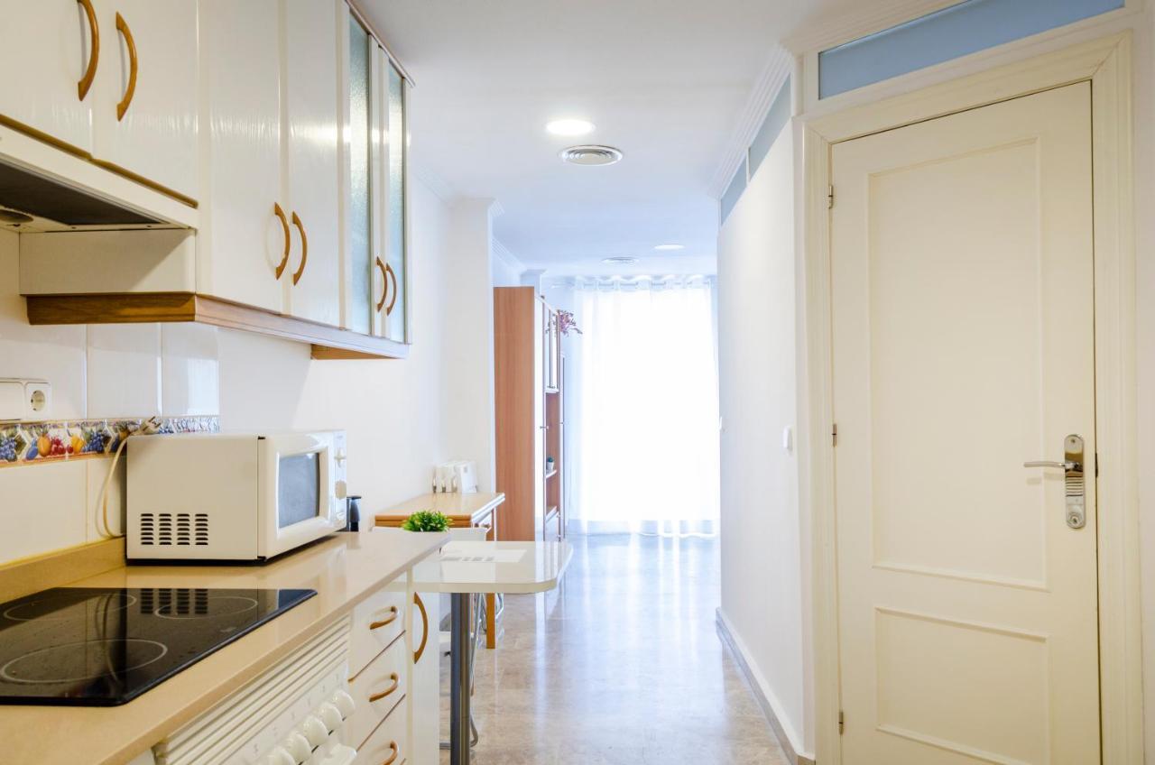 Apartamentos Turisticos Alba การ์ตาเฮนา ภายนอก รูปภาพ