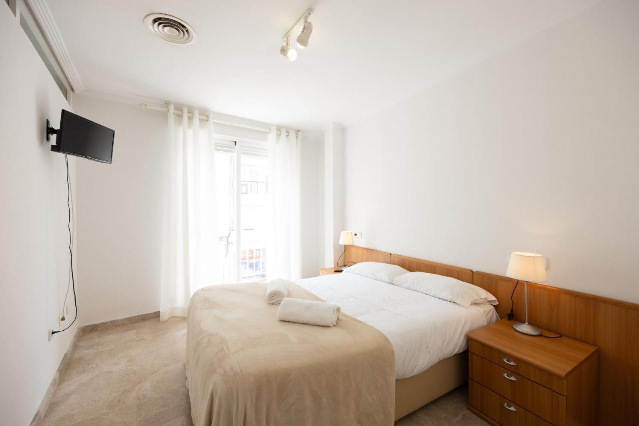Apartamentos Turisticos Alba การ์ตาเฮนา ภายนอก รูปภาพ